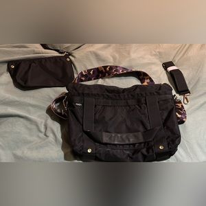 ANDI brand bag w/ detachable pouch and extra strap